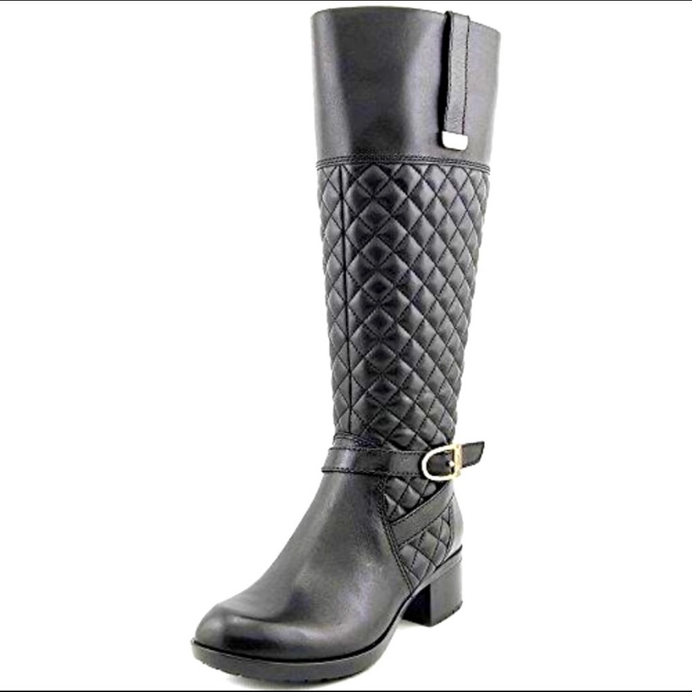 Bandolino quilted wide calf riding boots. NWOT